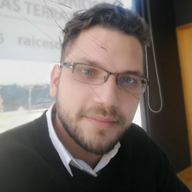 Ilan Ragozin, 30 años, Ingeniero en Administración de Empresas